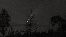 Kometa vyfocená ze Svatého Kopečku u Olomouce