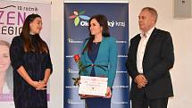 Vyhlášení Ženy regionu za Olomoucký kraj, 8. 10. 2019 - vítězka Romana Filípková (uprostřed)