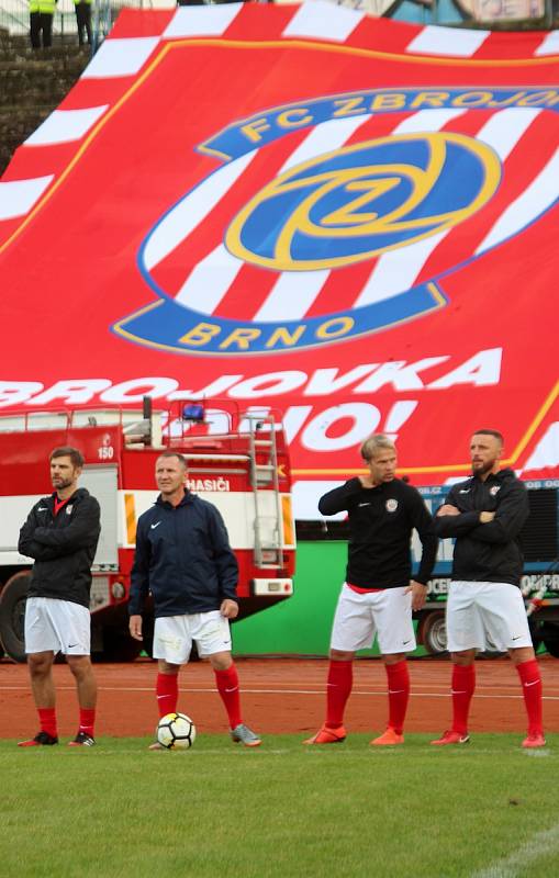 Za Lužánkami se ve čtvrtek utkaly legendy Zbrojovky Brno a Sigmy Olomouc. Zápas skončil 4:4.