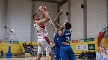 Olomoučtí basketbalisté prohráli doma v NBL s USK Praha 85:104.