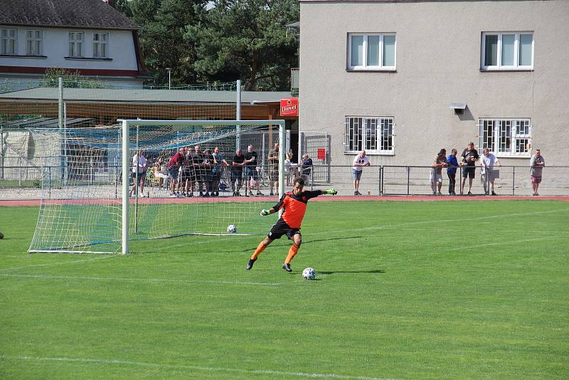 SK Uničov - SK Kvítkovice 4:1. Jan Kvapil