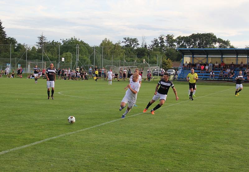 FK Medlov - TJ Sokol Velké Losiny 1:0. Jiří Kasal