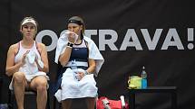 tenisový turnaj Agel Open Ostrava 2022 (středa). Linda Nosková a Lucie Hradecká