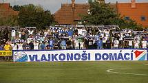 Baník (v bílém) porazil ve 2. kole MOL Cupu Uničov na jeho hřišti 2:0.