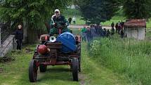 Jezdců se na startovní listině soutěže Traktor cup sešlo sedm. Už tradiční akce je součástí místních hodů.