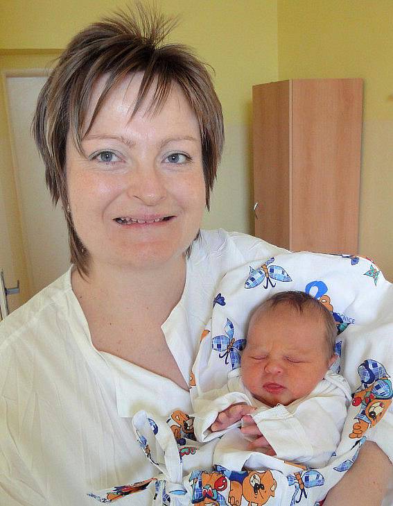 Diana Majerová, Olomouc, narozena 18. února v Olomouci, míra 50 cm, váha 3120 g.