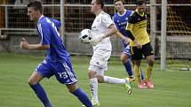 Nové Sady pořádaly memoriál Jiřího Brücknera k uctění památky zesnulého funkcionáře, zvítězil B-tým Sigmy Olomouc. FK Nové Sady – SK Sigma Olomouc B. Jiří Zbořil (v bílém).