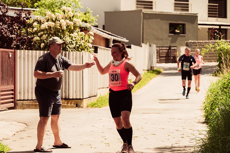 Křižák - Běh na Křížový vrch či půlmaraton. Foto se souhlasem organizátora