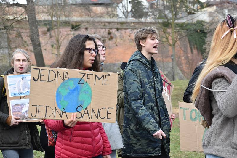 Protestující studenti středních škol v Olomouci