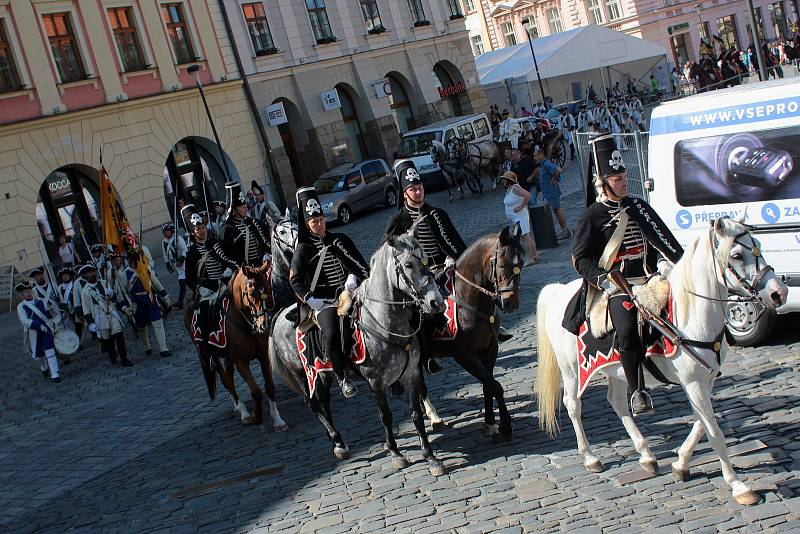Marie Terezie navštívila Olomouc v rámci Svátků města. Od Korunní pevnůstky až na Horní náměstí ji doprovázel průvod vojáků v dobových kostýmech.