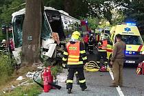 Nehoda autobusu u Hraničných Petrovic