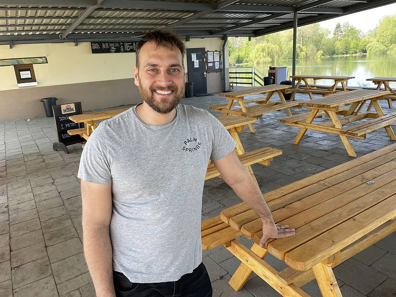 Provozovatel restaurace Terasa Jiří Holub, 12. května 2021