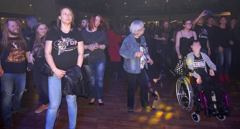 Rockový ples na olomouckém výstavišti Flora