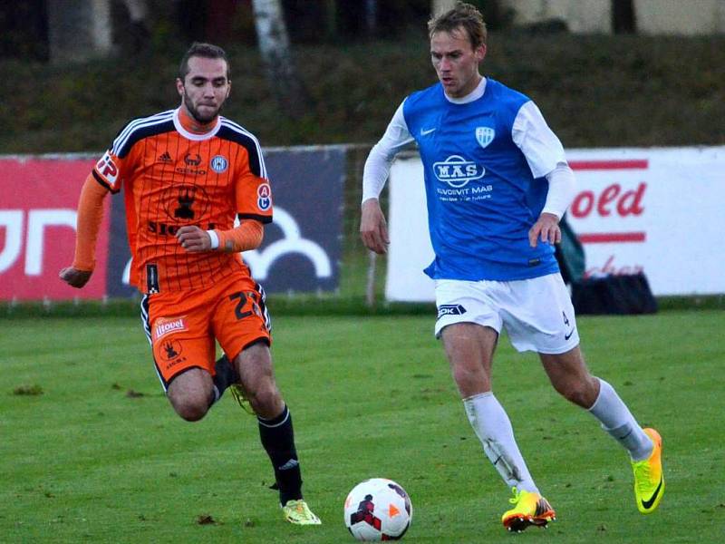 Tomáš Zahradníček to rozhodl. Vpravo Josef Divíšek. Táborsko vs. Sigma