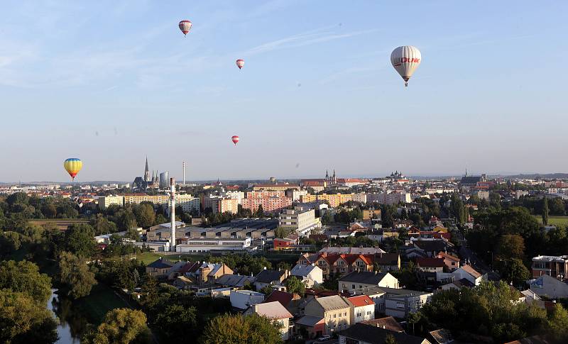 Balóny nad Olomoucí.