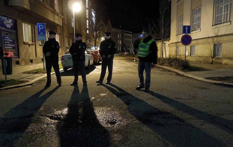 Demonstrace na podporu Romana Smetany před olomouckou věznicí