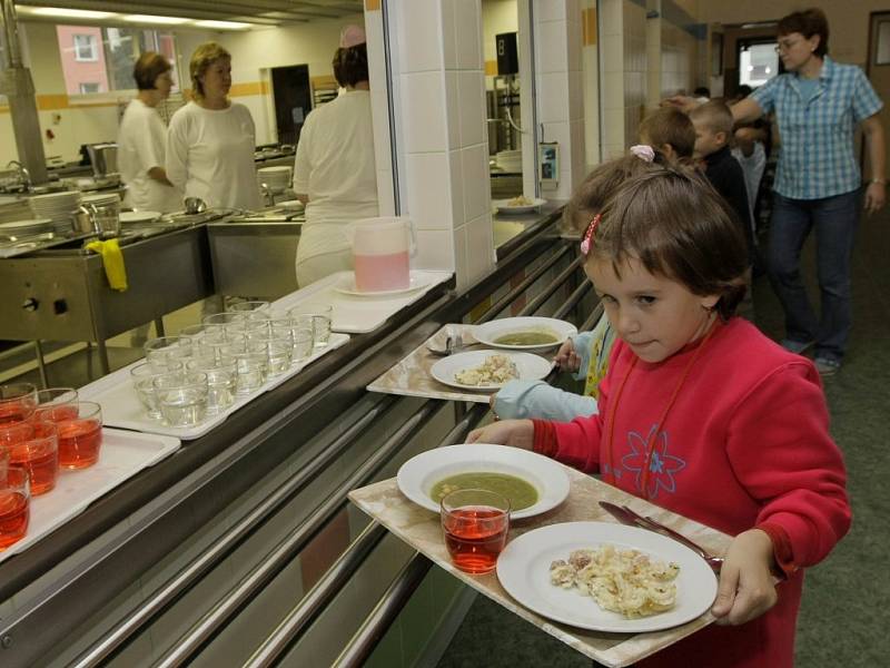Školní jídelna - Ilustrační foto