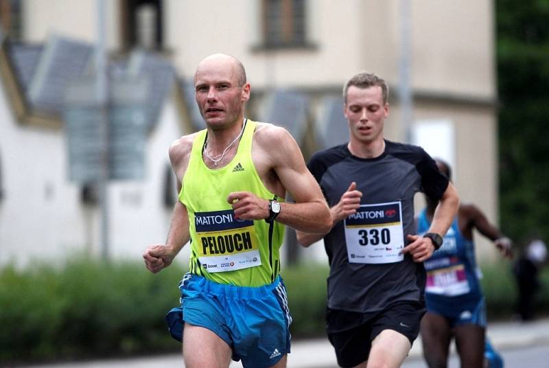 Pátý ročník olomouckého půlmaratonu.  Leoš Pelouch, Jiří Čípa