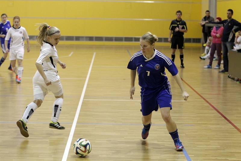 Fotbalový turnaj žen - Christmas Cup 2014 v Olomouci