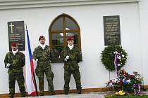 Uctění památky paraskupiny Barium ve Vysoké nad Labem.