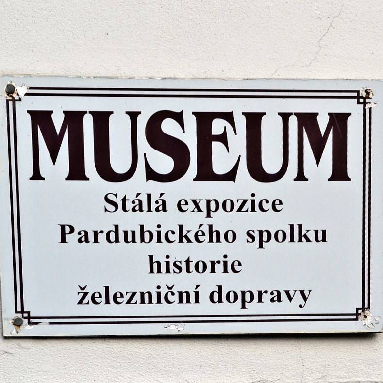 Muzeum MHD a železnice Rosice nad Labem.