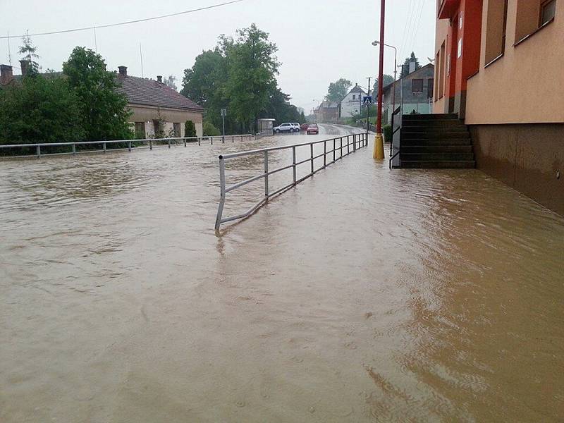 Blesková povodeň v Sopotnici.