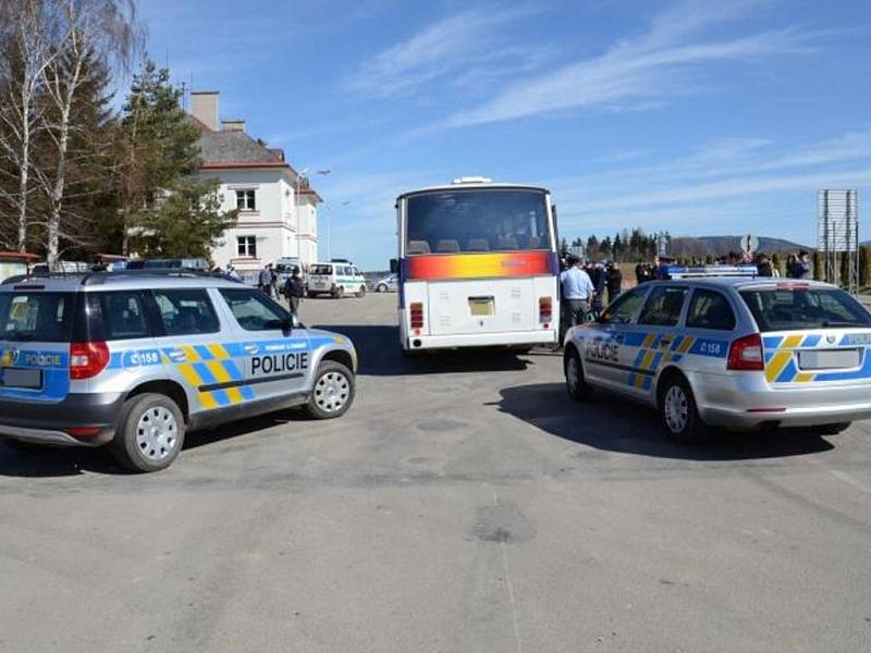 Cvičení českých a polských policistů. Příprava na Euro 2012.