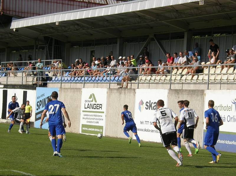 Česká fotbalová liga: TJ Jiskra Ústí nad Orlicí - FK Slavoj Vyšehrad.