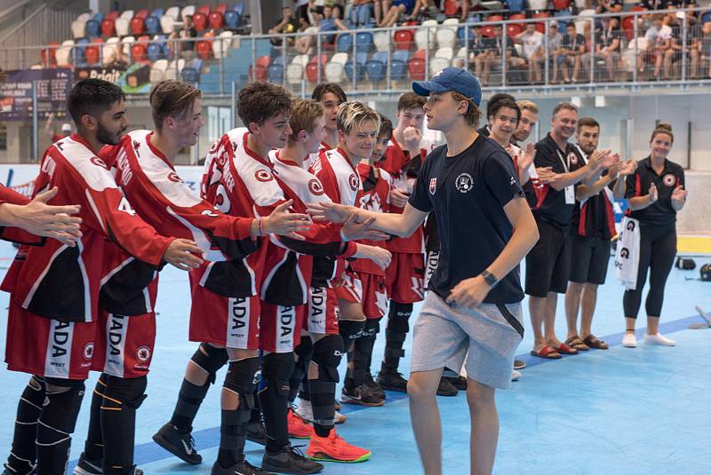 Na zimních stadionech v České Třebové a Litomyšli se odehrály zápasy Světového poháru v hokejbalu kategorie juniorů a dorostenců.