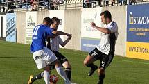 Fotbalisté Ústí nad Orlicí porazili v pátečním utkání ČFL Domažlice 3:0.