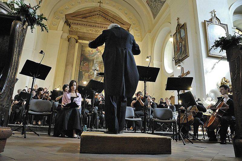 Kostel SVATÉHO JAKUBA v České Třebové v pondělí hostil externí a zároveň poslední koncert Smetanovy Litomyšle. 