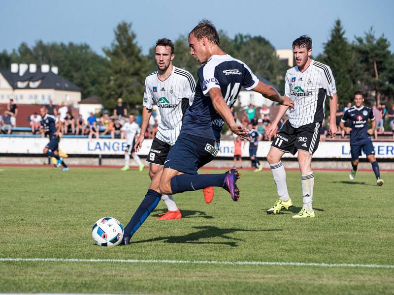 Fotbalový MOL Cup: TJ Jiskra Ústí nad Orlicí - 1. FC Slovácko.