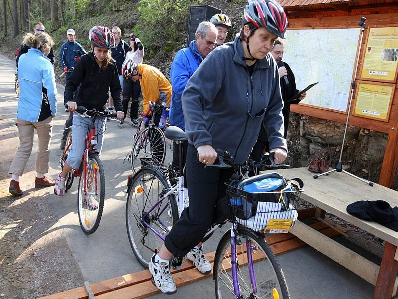 Otevření cyklostezky ve Třebové na Lhotce.