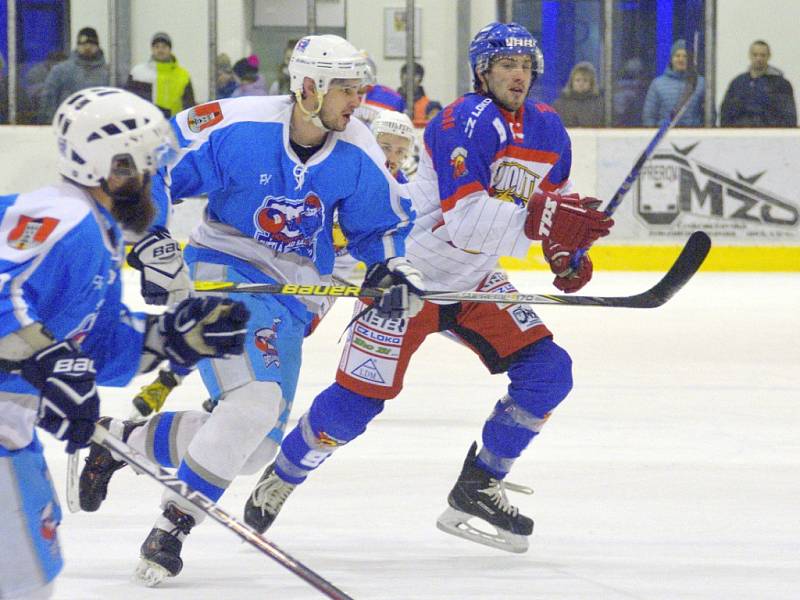 Krajská hokejová liga - čtvrtfinále play off: HC Kohouti Česká Třebová - HC Světlá nad Sázavou.