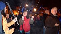 Demonstrace proti vzniku ženské věznice v Králíkách.