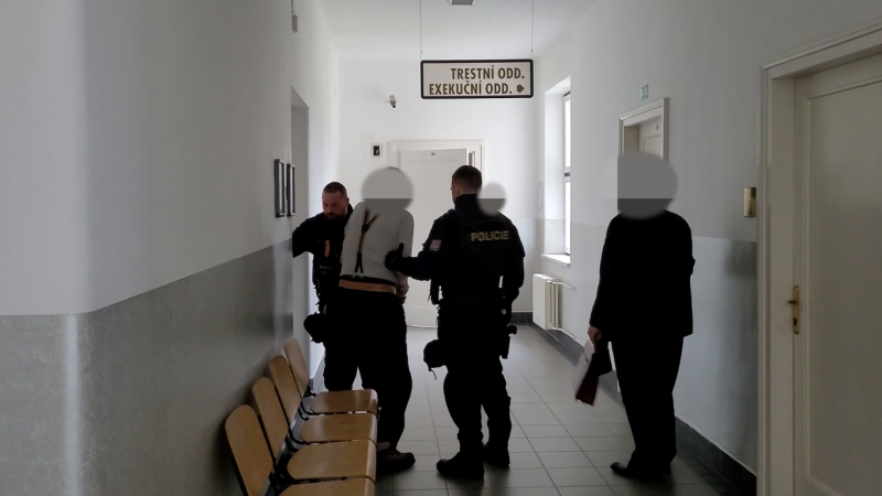 Vražda v Lanškrouně. Muži, který byl v minulosti trestán, nyní hrozí 12–20 let vězení.