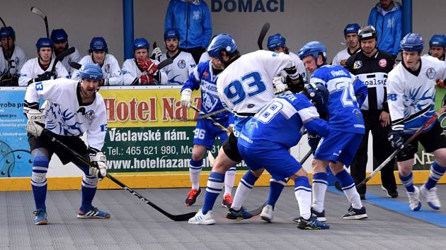 SK Hokejbal Letohrad vs. HBC Pardubice.