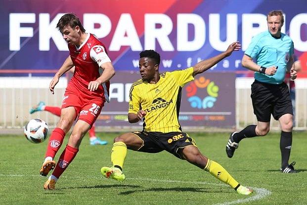 FK Pardubice B vs. Jiskra Ústí nad Orlicí.