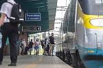 1. července začínají platit nové jízdní řády, dálkové vlaky do Brna se vrací na trať přes Pardubice