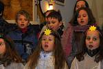 Adventní koncert se konal první adventní víkend v kostele sv. Mikuláše v Ostrově u Lanškrouna. Foto: archiv školy