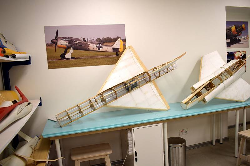 Středisko volného času Animo Žamberk slaví 35. výročí svého založení a k němu dětem nadělilo prostorné a moderně vybavené dílny pro letecké modeláře.