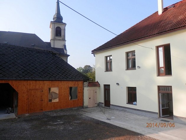 Otevření prostor římskokatolické fary v Dolních Libchavách po rekonstrukci.