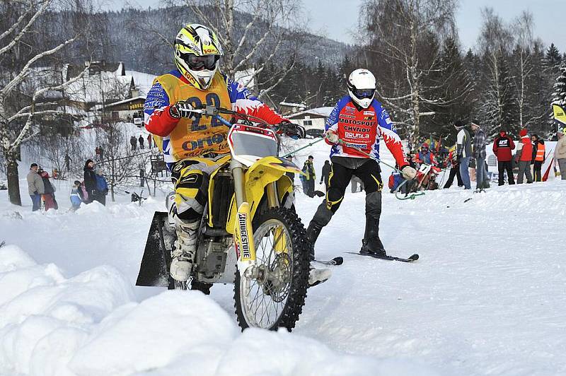 Motoskijöring Studené.