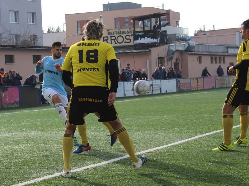 Česká fotbalová liga: FK Slavoj Vyšehrad - TJ Jiskra Ústí nad Orlicí.