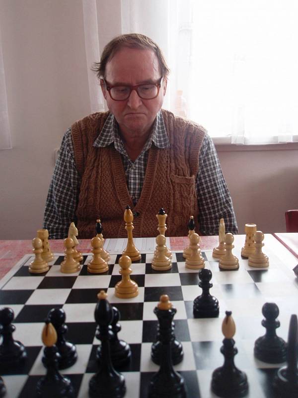 Letohrad hostil v šachovém derby ústecké béčko.