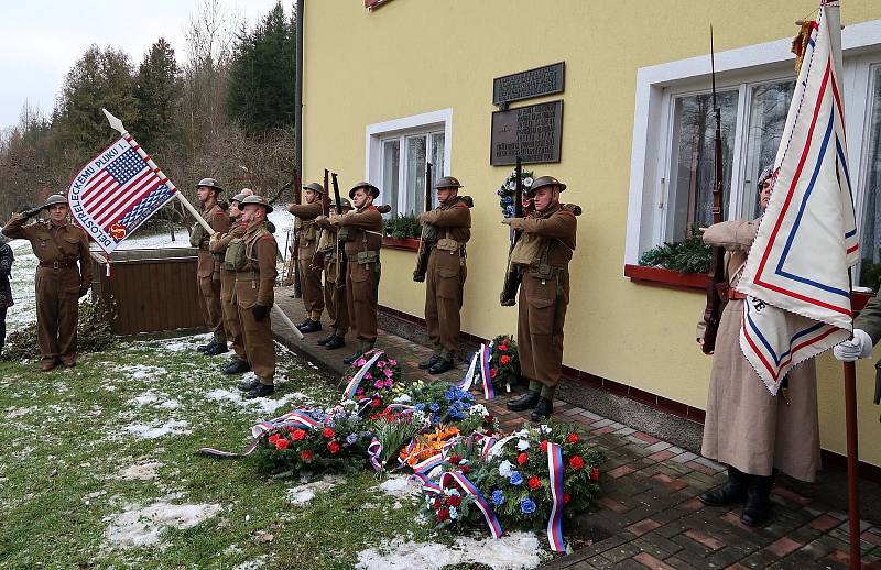 V Žamberku si připomněli 77. výročí od odhalení zpravodajské skupiny BARIUM gestapem.