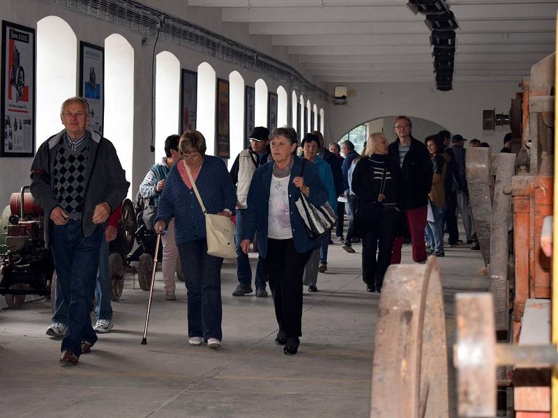 Muzeum starých strojů otevřelo dveře i do televizních kulis