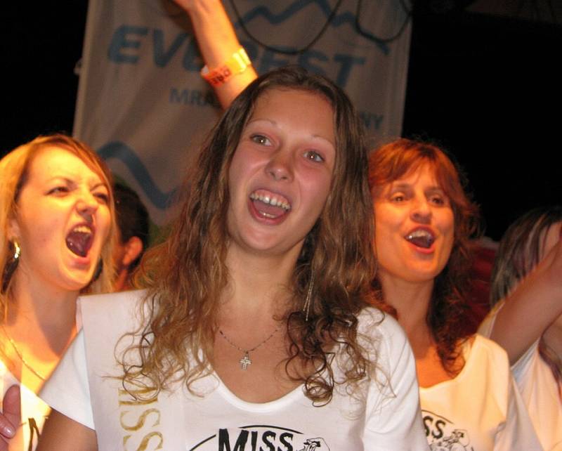 Fotogalerie: Miss mokré tričko 2008 - Orlický deník