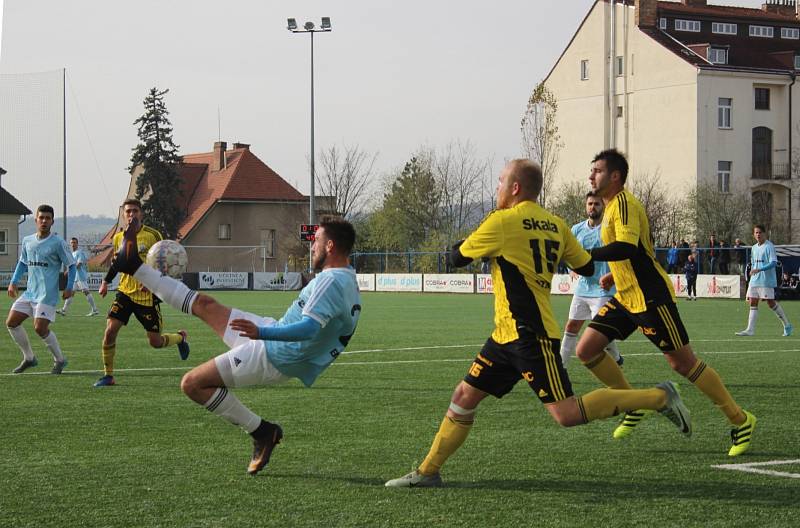 Česká fotbalová liga: FK Slavoj Vyšehrad - TJ Jiskra Ústí nad Orlicí.