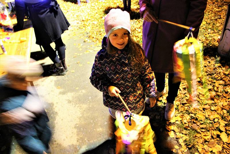 V listopadu proběhl další ročník tradičního Choceňského světélkování.